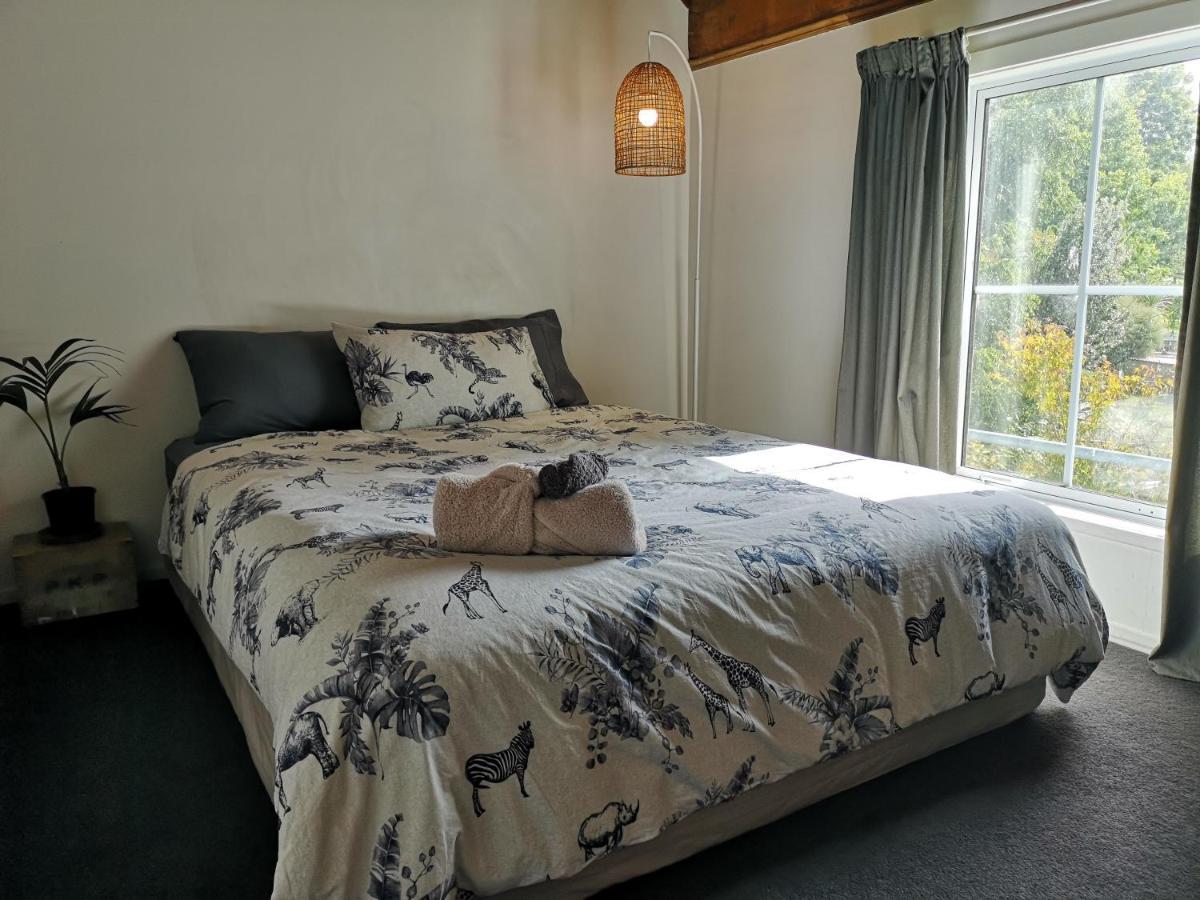 The Gisborne Club - Boutique Accommodation 외부 사진
